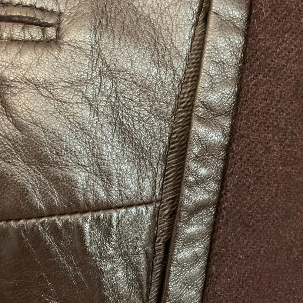 Danier | Women's Coat| Western Biker | Fleece Lined Winter Leather Jacket| - Picture 3 of 6